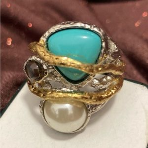 Gorgeous and Unique Two Tone Green Turquoise, Pearl ring